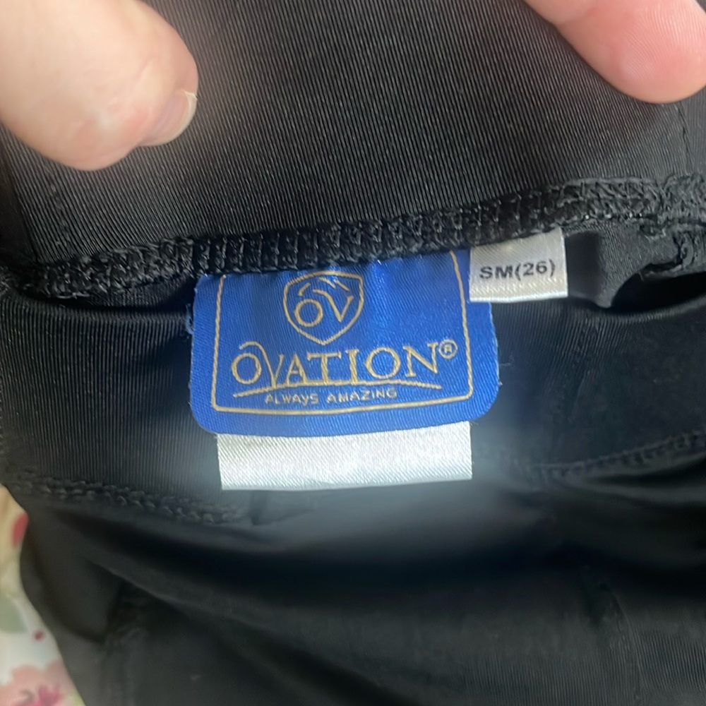 Ovation aerowick riding tights. Womens Size small (26)
